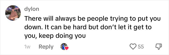 Woman At The Gym Is Shocked By How Another Gym-Goer Treated Her, Vents Online And Goes Viral Woman At The Gym Is Shocked By How Another Gym-Goer Treated Her, Vents Online And Goes Viral