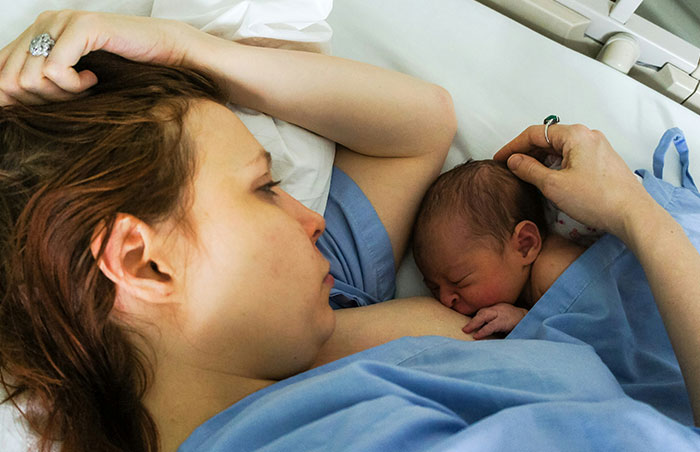 Dad Chooses Baby’s Name Saying It’s Meaningful To Him, Mom Can’t Bring Herself To Say It Out Loud