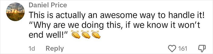 “Brilliant Response”: Waitress Praised For Defending Herself From Non-Tippers “Brilliant Response”: Waitress Praised For Defending Herself From Non-Tippers