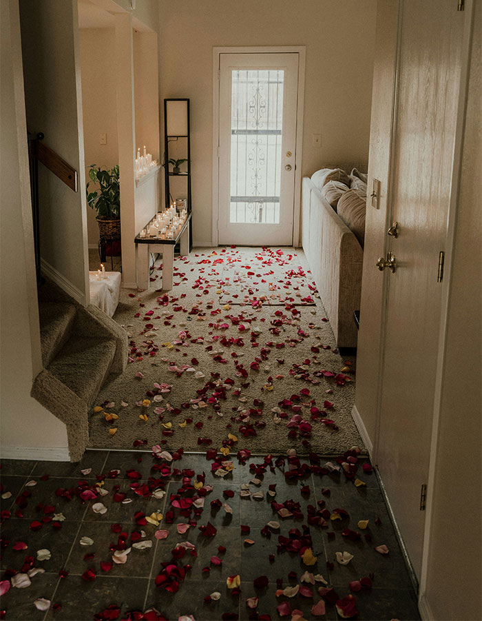 “I’m Done”: Husband's "Hilarious Prank" Leaves Him Single With A Pile Of Dishes “I’m Done”: Husband's "Hilarious Prank" Leaves Him Single With A Pile Of Dishes