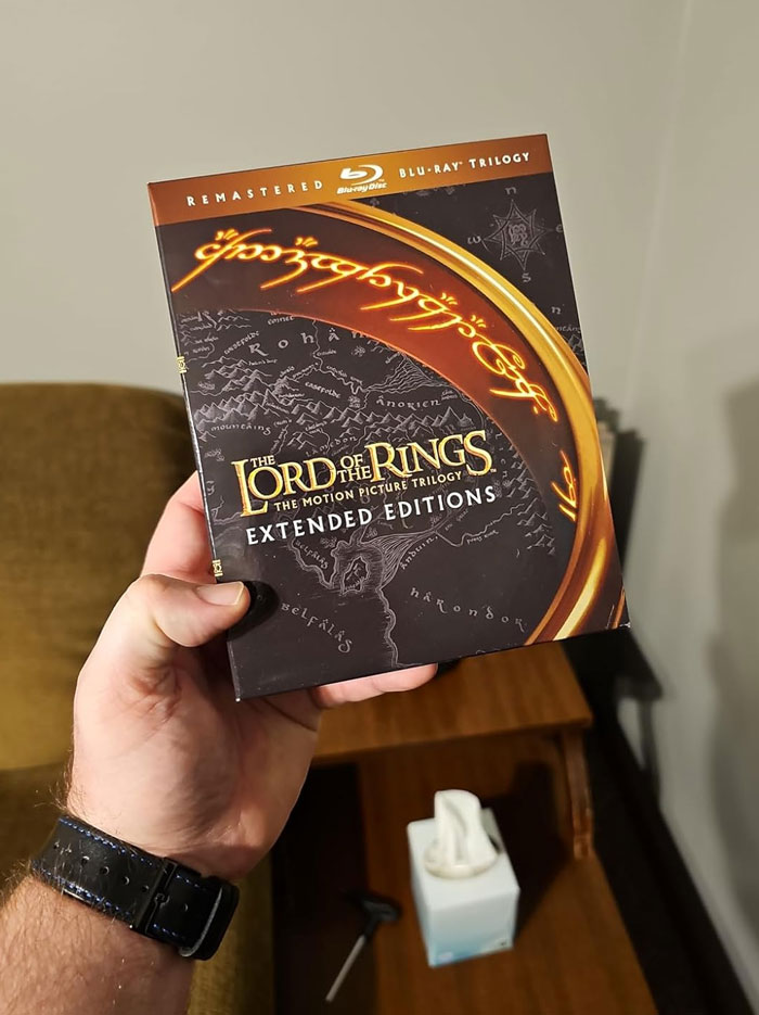 Binge The Epic Lord Of The Rings Trilogy In Ultimate 4K Resolution, A Must-Have Addition To Any LOTR Fanatic's Collection!