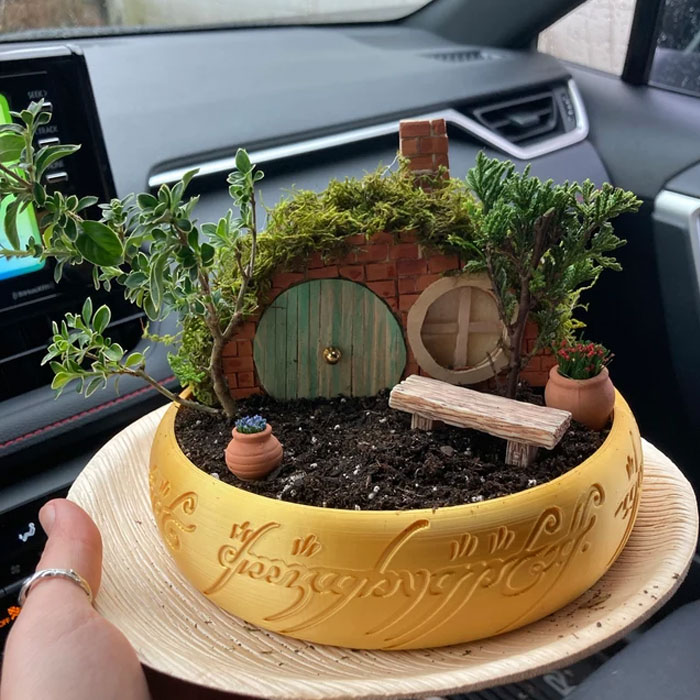 Grow Your Favourite Plants In A One Ring Succulent Planter, Every Lotr Fan's Dream Decor