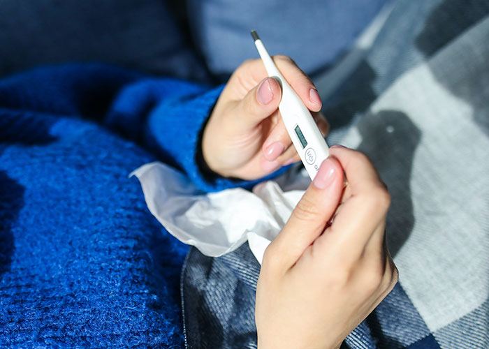 Manager Tells Sick Employee To Come To The Office Unless They Have A Doctor's Note, Regrets It Manager Tells Sick Employee To Come To The Office Unless They Have A Doctor's Note, Regrets It