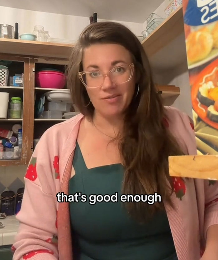 Mom Shares How She Manages Her Household With 6 Kids, Receives Backlash Online Mom Shares How She Manages Her Household With 6 Kids, Receives Backlash Online