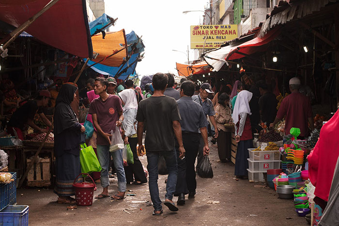 Guest Misses Friend's Wedding Due To A Hilariously Embarrassing Interaction With A Security Guard Guest Misses Friend's Wedding Due To A Hilariously Embarrassing Interaction With A Security Guard