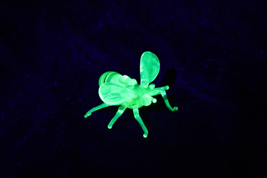 I Made Figurines Out Of Uranium Glass (24 Pics) I Made Figurines Out Of Uranium Glass (24 Pics)