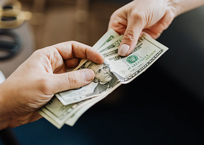 School Expects Teacher To Pay $400 For Student Trip, They Maliciously Comply School Expects Teacher To Pay $400 For Student Trip, They Maliciously Comply