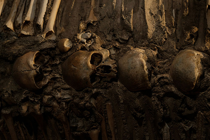 Archeologists Perplexed After Finding Skulls Are Missing From 5,500-Year-Old People’s Remains