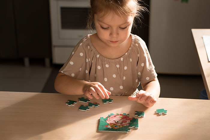 “A Waste Of A Pretty Face”: Woman Divorces Husband Of 6 Years Over A Puzzle “A Waste Of A Pretty Face”: Woman Divorces Husband Of 6 Years Over A Puzzle