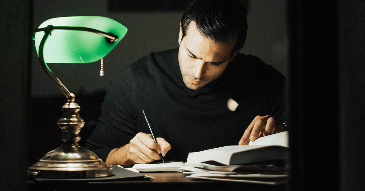 Woman Calls Her SIL And Brother “Uneducated” And Refuses To Hide Sensitive Books When They’re Over