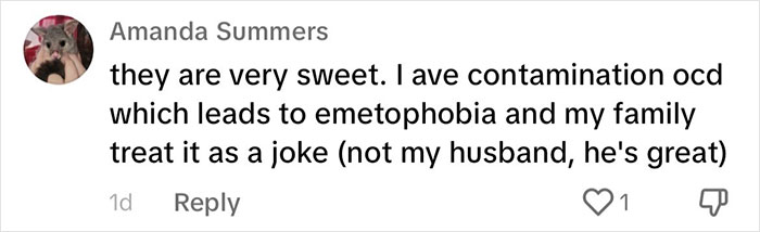 "I Would Have No Patience": Woman With Emetophobia Shares What Goes On In Her Family Group Chat "I Would Have No Patience": Woman With Emetophobia Shares What Goes On In Her Family Group Chat