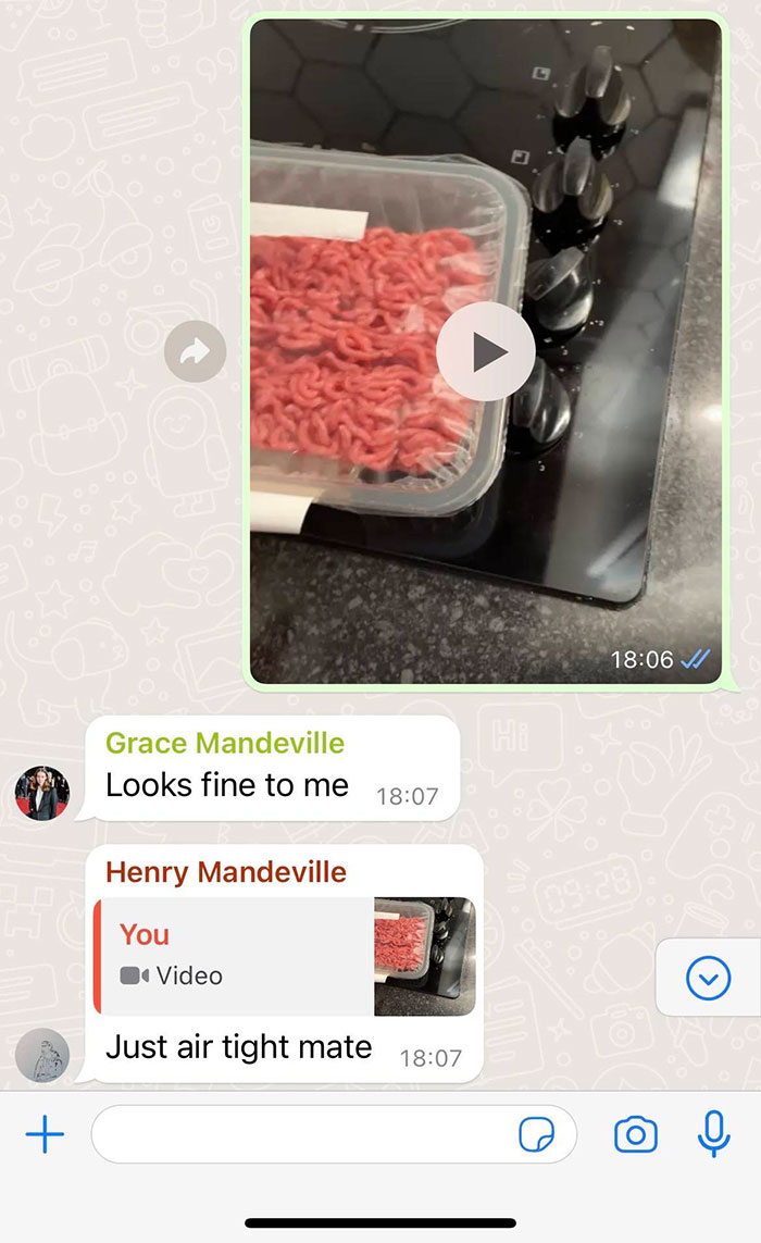 "I Would Have No Patience": Woman With Emetophobia Shares What Goes On In Her Family Group Chat "I Would Have No Patience": Woman With Emetophobia Shares What Goes On In Her Family Group Chat