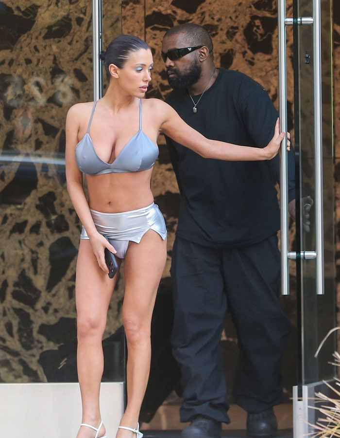 “Does This Woman Have Any Self-Respect?” Asks The Internet After Bianca Censori’s Latest Outfit “Does This Woman Have Any Self-Respect?” Asks The Internet After Bianca Censori’s Latest Outfit