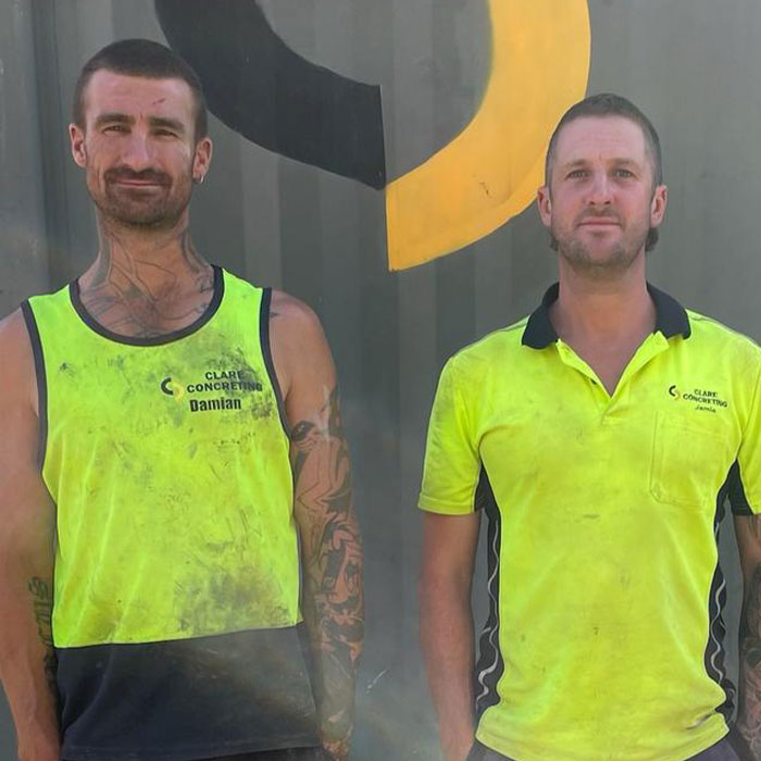 Workers Destroy Driveway After Client Refused To Pay Remaining $3.5K Workers Destroy Driveway After Client Refused To Pay Remaining $3.5K