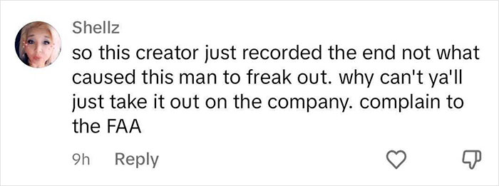 “This Isn’t Even My Job”: Delayed Passengers Receive Perplexing Response From Airline Clerk “This Isn’t Even My Job”: Delayed Passengers Receive Perplexing Response From Airline Clerk