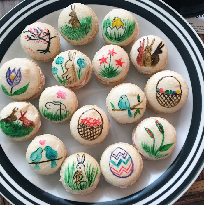 I Made Hand-Painted Easter Macarons