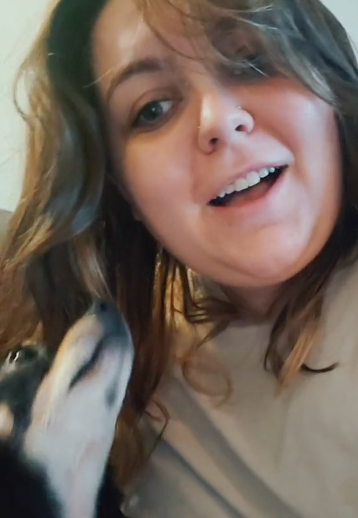 A Woman Discovers Hilarious Reason Why Her Newly Adopted Dog Kept Ignoring Her A Woman Discovers Hilarious Reason Why Her Newly Adopted Dog Kept Ignoring Her