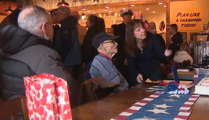 Veteran Celebrates His 103rd Birthday And Credits His Daughters For His Longevity