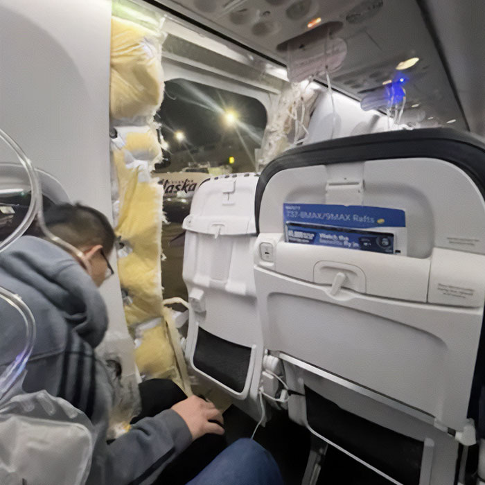Passenger Of Boeing Plane That Lost A Door Shares His Experience Passenger Of Boeing Plane That Lost A Door Shares His Experience