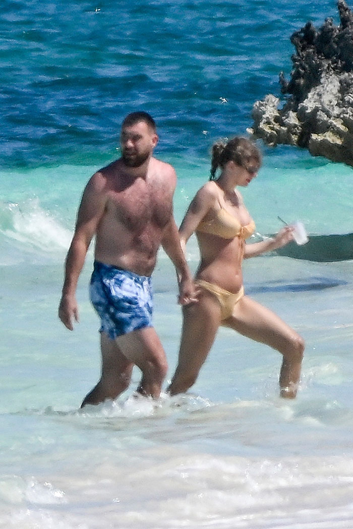 After Travis Kelce’s “Dad Bod” Pics Go Viral, The Football Star Defends Weight Gain After Travis Kelce’s “Dad Bod” Pics Go Viral, The Football Star Defends Weight Gain