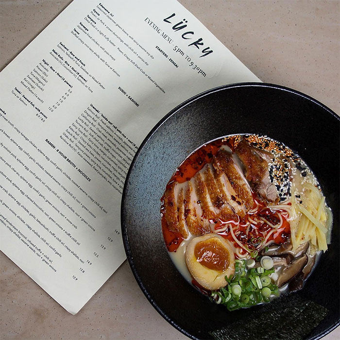 Restaurant Goes Viral For Putting Influencer In Their Place After They Asked To Eat For Free Restaurant Goes Viral For Putting Influencer In Their Place After They Asked To Eat For Free