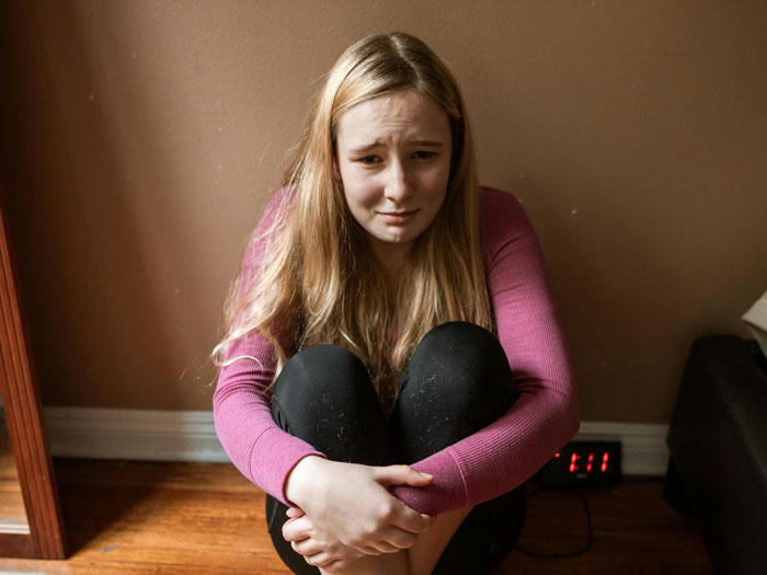 11 Y.O. Wonders If Childfree Godmother Who Adopted Her After Parents Died Will End Up Hating Her 11 Y.O. Wonders If Childfree Godmother Who Adopted Her After Parents Died Will End Up Hating Her