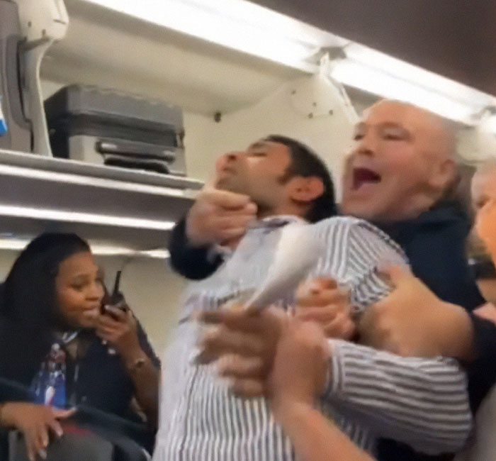 Man Uses Antisemitic Slur On A Plane, Ends Up In A Headlock