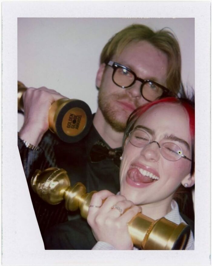 Billie Eilish Slams Other Artists For Being "Wasteful" By Releasing Multiple Vinyl Versions Of Albums Billie Eilish Slams Other Artists For Being "Wasteful" By Releasing Multiple Vinyl Versions Of Albums