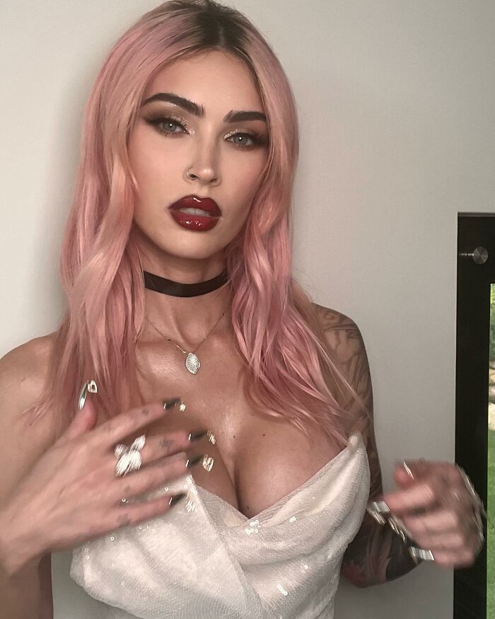 “Shouldn’t Have Done Anything”: People React To Megan Fox’s Long List Of Plastic Surgeries “Shouldn’t Have Done Anything”: People React To Megan Fox’s Long List Of Plastic Surgeries