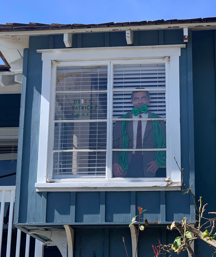 I Dress Up My Life-Size Mr. Bean Every Holiday. Here Is St. Patrick’s Day Bean