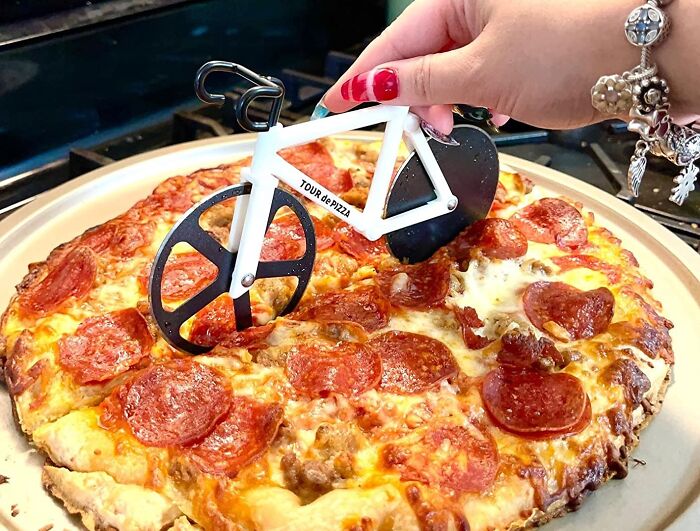 Add Some Fun To Your Kitchen With The Bicycle Pizza Cutter