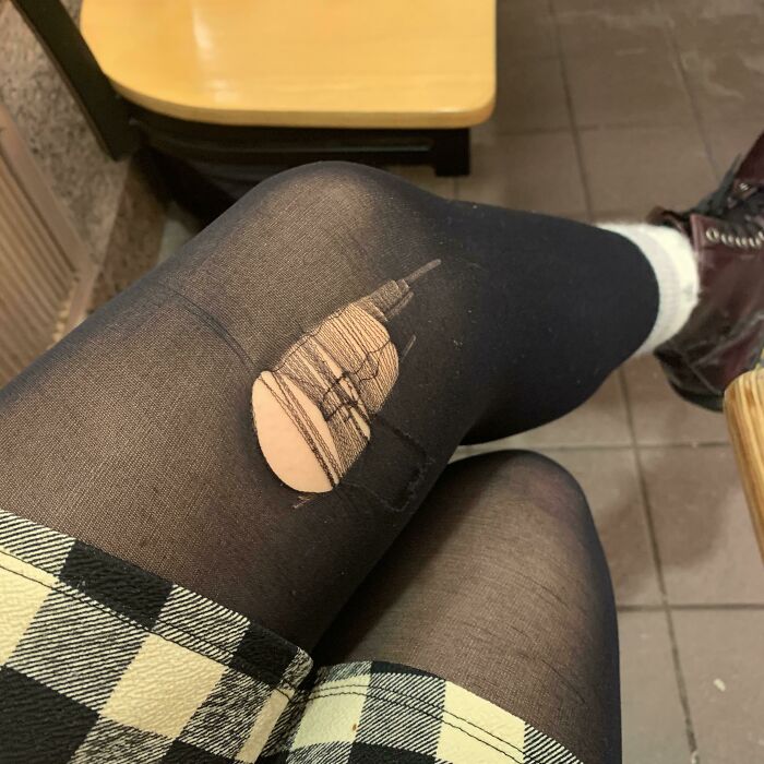 I Absentmindedly Pulled At A Thread In My “Pants” During Lecture, Only To Remember I Was Actually Wearing Nylons