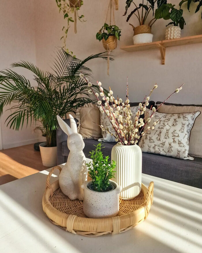 Easter Coffee Table Decor