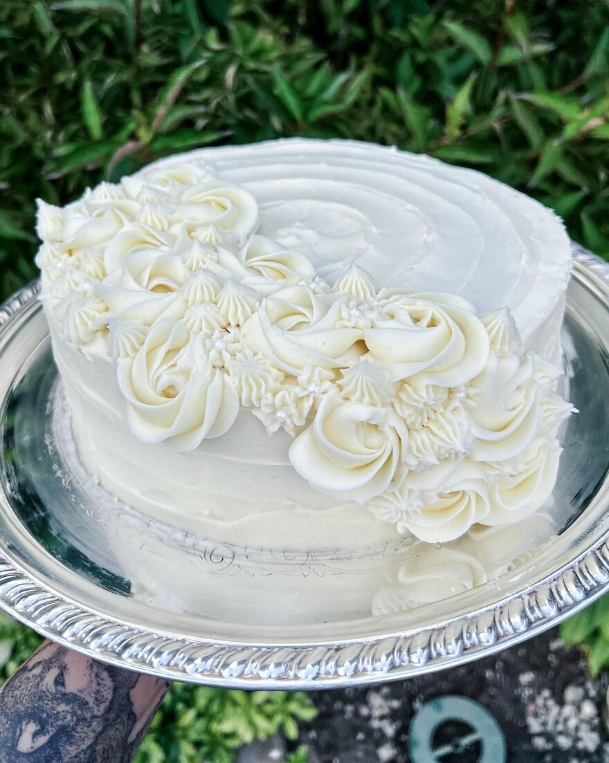 My 4-Year-Old Requested A “Grown Up Girl Wedding Cake” For Her Family Birthday Party. I Thought I Did Great, But She Was Disappointed That It Didn’t Look Like “Stacked Hats.”