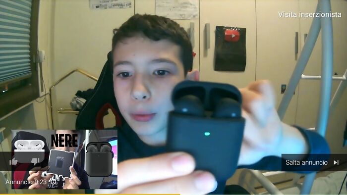 This Kid Bought An Ad Just To Flex On His AirPods