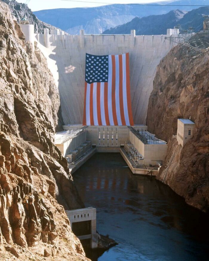 This Massive Flag That Was Literally Laid Over Hoover Dam