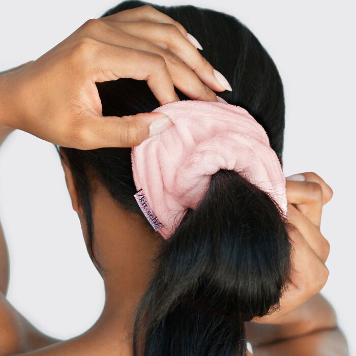 Upgrade Your Updo: Soft & Absorbent Kitsch Hair Towel Scrunchies!