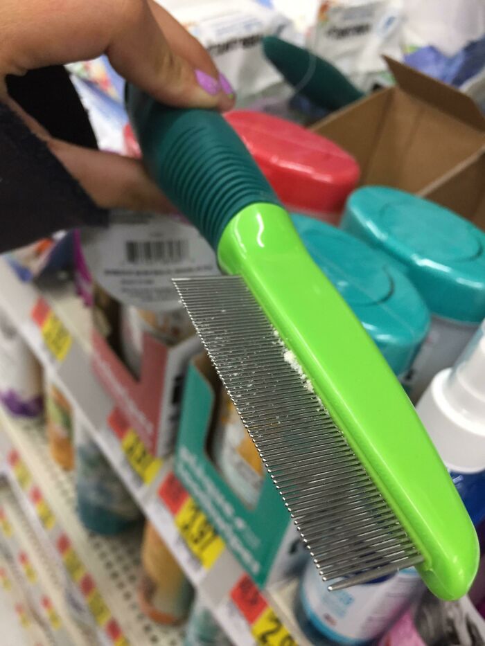 Someone Used This Flea Comb At The Store To Remove Their Dandruff And Put It Back On The Shelf
