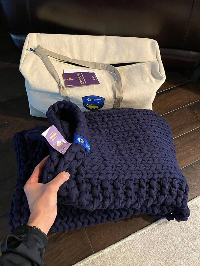 Snuggle Up In Luxury: Handmade Chunky Knit Weighted Blanket For Cozy Nights