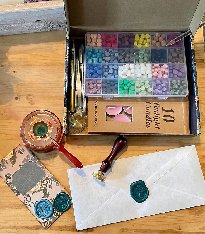 Seal The Deal In Style: Snag Your Own Wax Seal Stamp Kit & Impress!