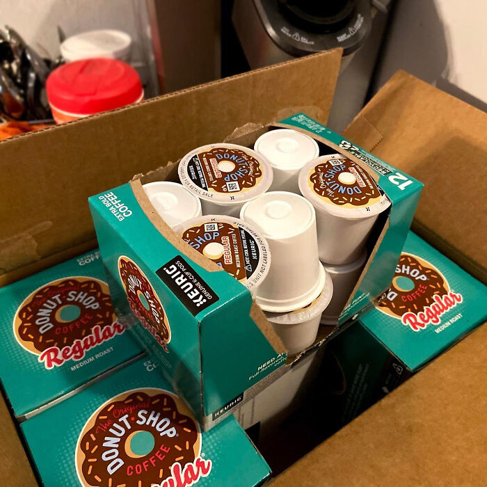 Kickstart Your Mornings With The Original Donut Shop Regular K-Cup Medium Roast Coffee Pods 