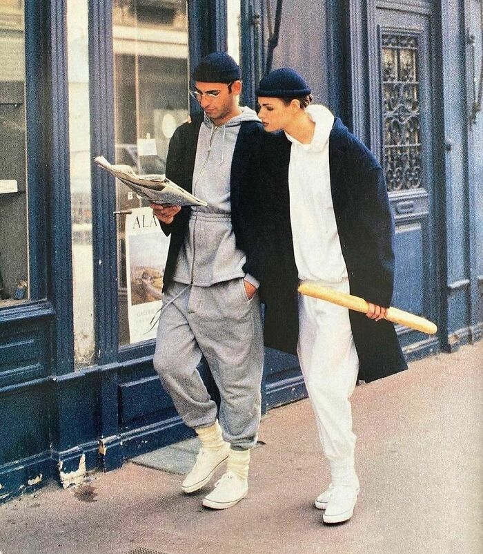 Pareja en las calles de París, 1990