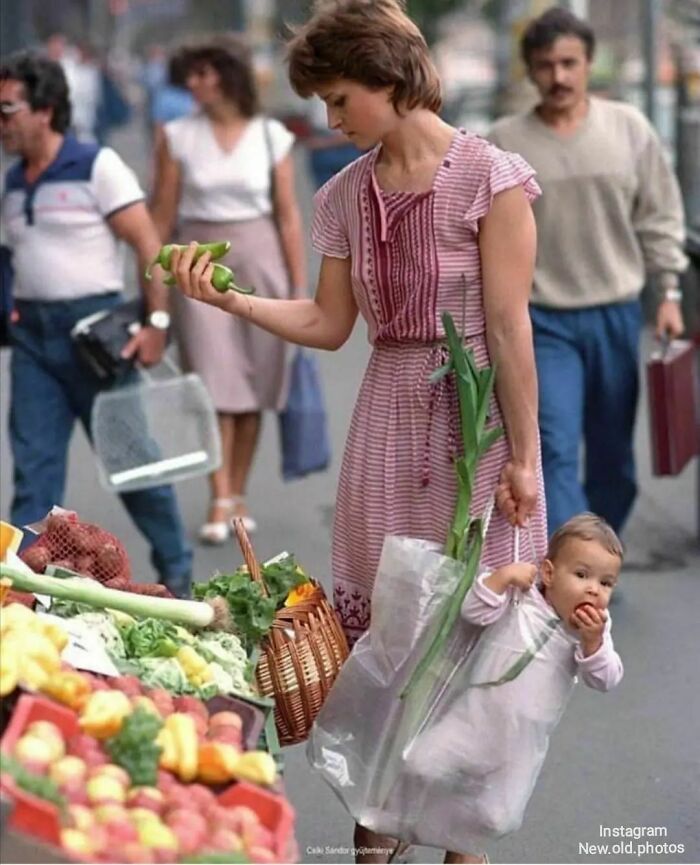 Budapest In 1987 ( Hungary ) Photo By Attila Manek