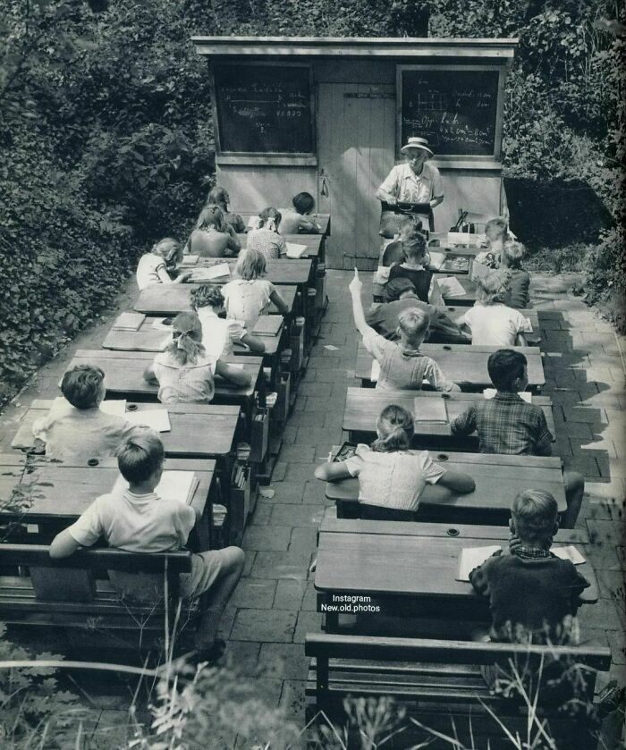 Escuela al aire libre en 1957, Holanda