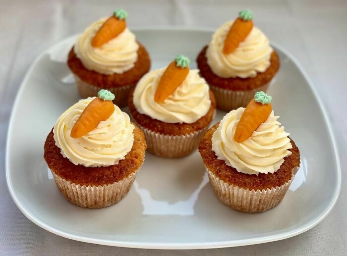 Carrot Cupcakes With Cream Cheese Frosting
