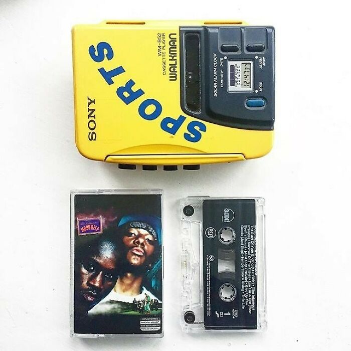 Sony Sports Walkman Tape Cassette Player Wm-B52 Solar Alarm (1988) And Mobb Deep ‘The Infamous’ Cassette Tape (April 1995)