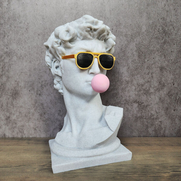  Michelangelo's David Sculpture With Custom Color Glasses & Gum - A Playful And Modern Pop Art For Your Personal Space!