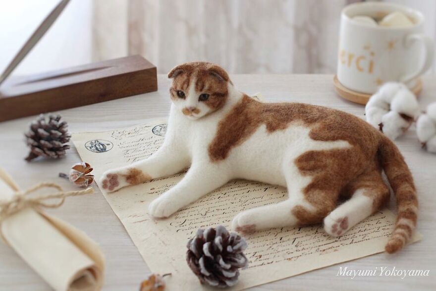 Japanese Artist Creates Cute, Realistic Cats With Felted Wool (Interview)
