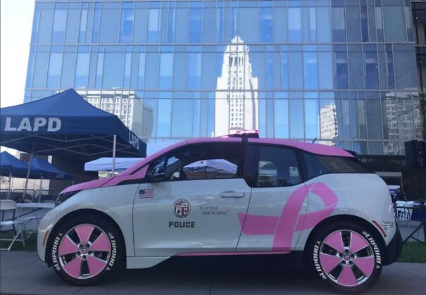 LAPD-Breast-Cancer-Awareness-Month-BMW-65f64da96edae.jpg