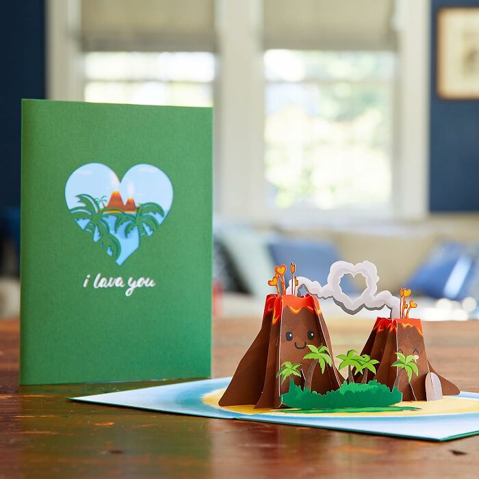 Heartwarming Pop-Up Card With Envelope - Perfect For Any Occasion